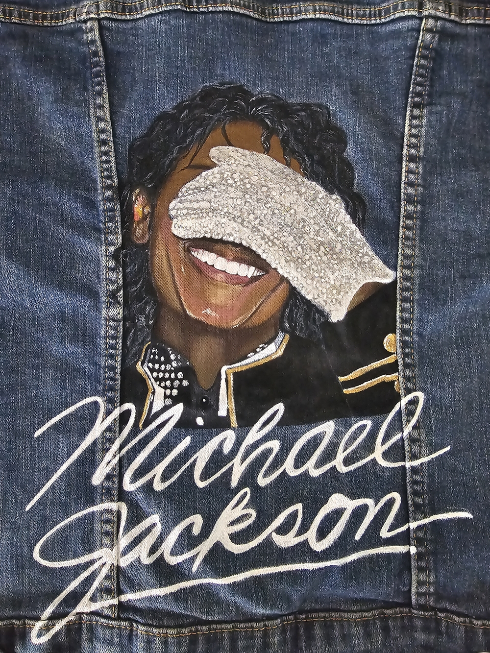 Signature by Levi Strauss Blue Denim Jean Jacket with Michael Jackson Artwork